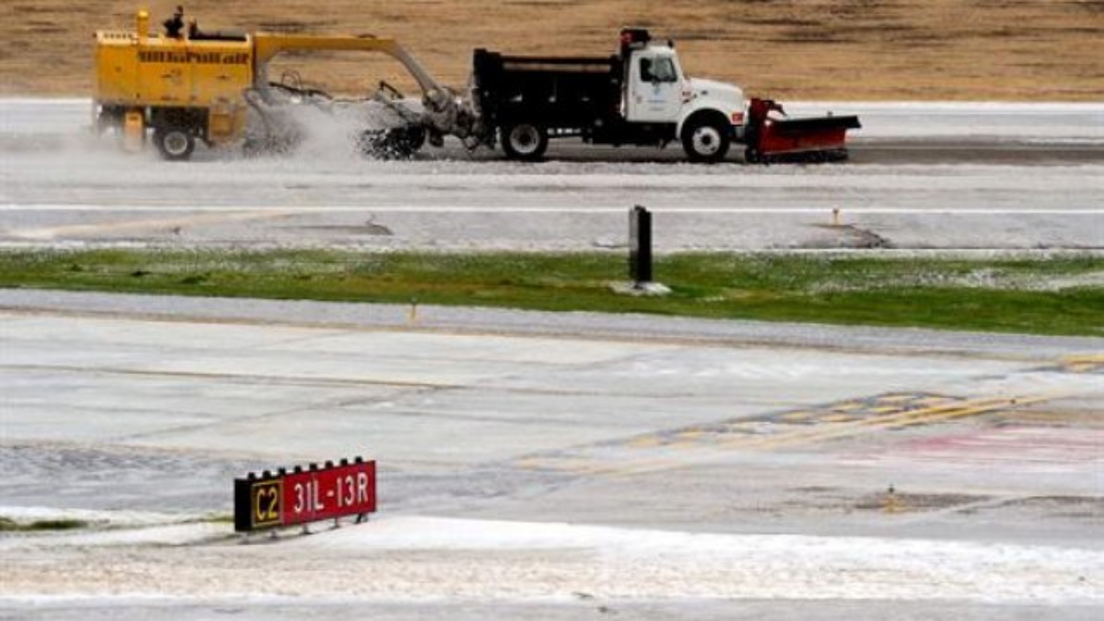 Quita Nieves Aeropuertos