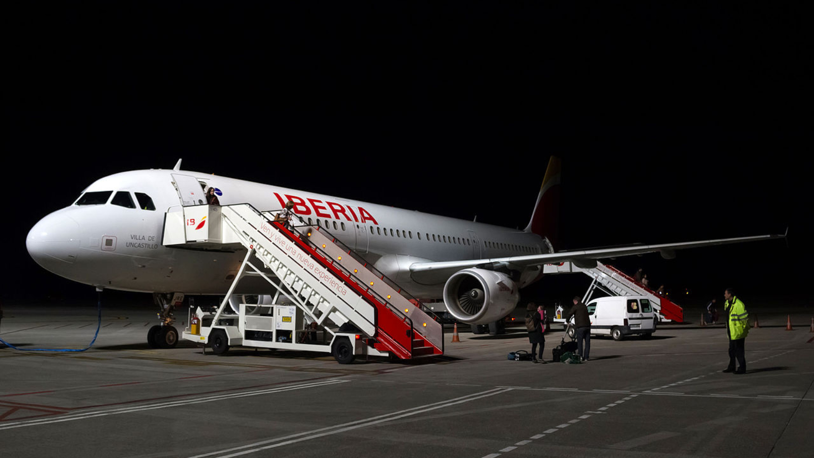 EC-JRE_A321_Iberia_