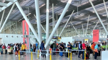 Zona de facturación aeropuerto de Santiago-Rosalía de Castro